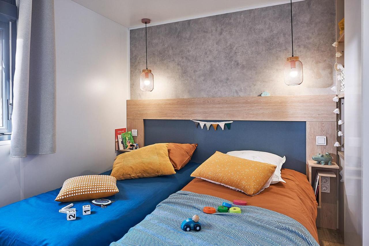Camping Country Park Crecy La Chapelle - Site Officiel - Next To Disneyland Paris Exterior photo